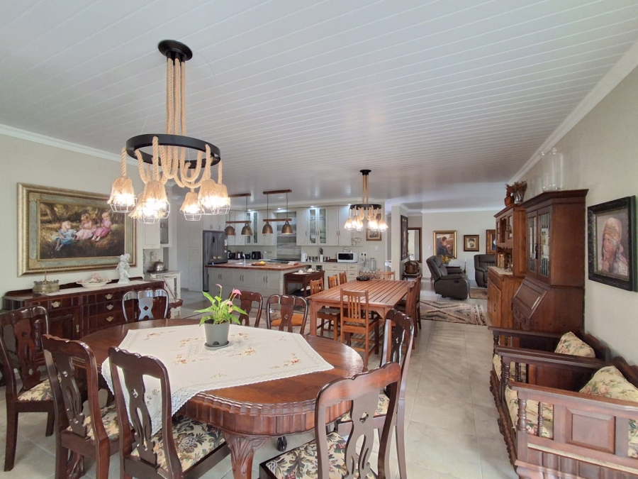 3 Bedroom Property for Sale in Stilbaai Wes Western Cape